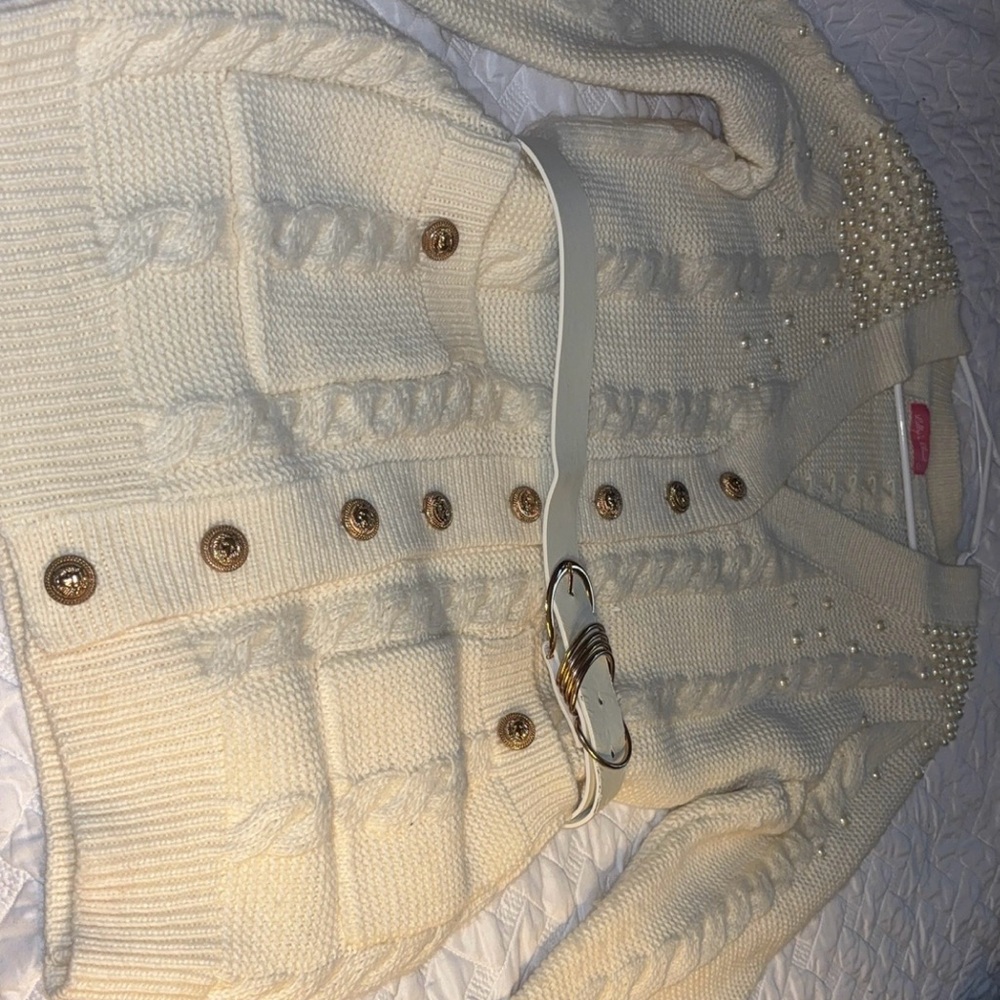 Elegant Cream Cardigan dress with Belt - Picture 2 of 3